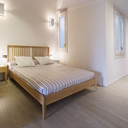 Barcelona Inloft Apartment Ngoại thất bức ảnh