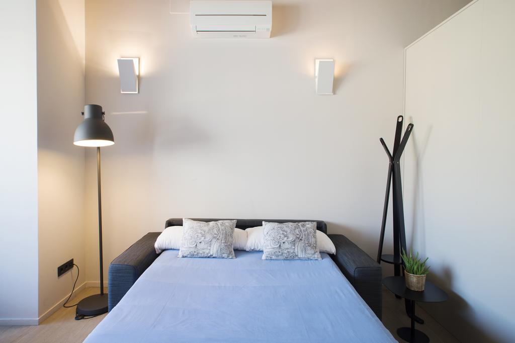 Barcelona Inloft Apartment Ngoại thất bức ảnh