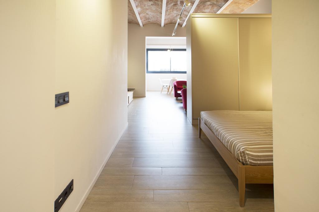 Barcelona Inloft Apartment Ngoại thất bức ảnh